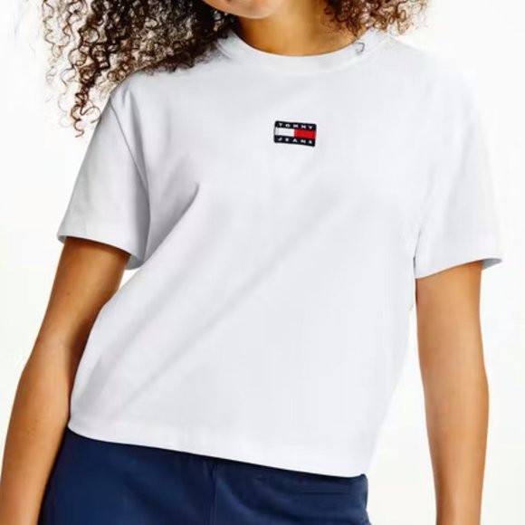 Tommy Hilfiger Tommy Jeans Badge Crew Neck Shirt Women's White Crew Neck Shirt - Picture 2 of 9